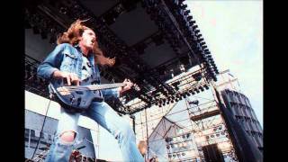 Cliff Burton Anesthesia Pulling Teeth live Lillistrom Norway Skedsmohallen 1986925 HD RARE [upl. by Vivien]