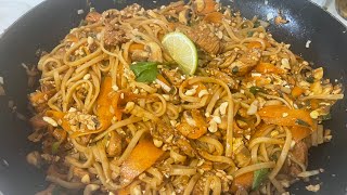 RECETTE FACILE PAD THAI POULET SAUTÉ  TUTO COMPLET [upl. by Womack]