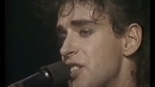 SODA STEREO en Badía amp Cia 1986 en vivo [upl. by Elbertina]