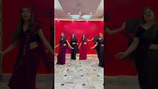 Simple dance steps for girls❤️💫shortvideo wedding bollywood khushboogupta9 dance trendingsong [upl. by Oaht712]