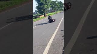 Stoppie fail💔stoppie viral duke250 likesforlike explore rider ns200 youtube bikeride me [upl. by Aihsatsan]