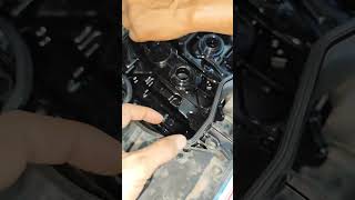 valve cover gasket replacement howto mechanic usacars🇺🇸 [upl. by Bridge]