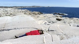 This artist captures the quotbreath and soul of the earthquot at Peggys Cove [upl. by Leinad]