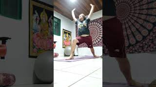 Surya Namaskar pra fechar a noite de segunda feira [upl. by Eirrok]