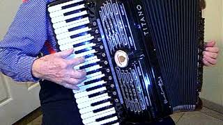 Titano Royal Double Cassotto 41120 Primo Accordion LMMH [upl. by Balthasar]