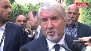 Lavoro Poletti sui contratti collettivi quotIndebolirli No ma va connessa parte del trattamento eco [upl. by Madelin]