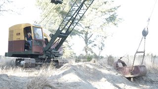 Ruston Bucyrus 22 RB Dragline Excavator Operating [upl. by Enivid]