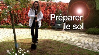 Tutoriels pelouse  2  Comment préparer le sol [upl. by Ihpen]