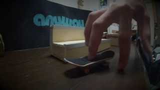 指スケ すご技 ショートクリップ 1 Insane Fingerboarding 1 [upl. by Gurolinick]