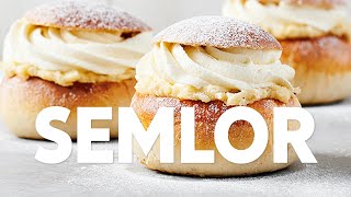 Klassiska semlor  så gör du perfekta semmelbullar med söt mandelmassa och fluffig grädde [upl. by Ahsaekal]