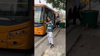 Safar Ke Liye Kon Sa Wahan Best Hai 🤔 minivlog vlog bus metro travel ￼ [upl. by Haila]