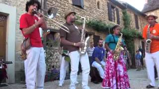 Festival de fanfares de Cadouin  LORKES 974 33  17082013 [upl. by Rianon501]