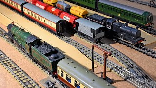 Hornby Dublo Bristol Castle with Super Detail Coaches Triang Railways 3F Tender Loco amp Tank Wagons [upl. by Nirhtak]