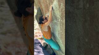 🪨 Sentiero Rosso 5V2 📍Foppiano Boulder bouldering [upl. by Heng]