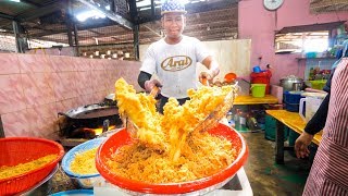 Malaysian Street Food  GENIUS MALAY FOOD in Terengganu Malaysia [upl. by Naahsar]