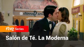 La Moderna Salvita le planta un beso a Marta delante de Vanessa LaModerna229  RTVE Series [upl. by Gavette]