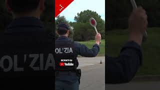 Manifestazione pro Pal a Roma controlli della polizia lungo lautostrada A1 [upl. by Auria]