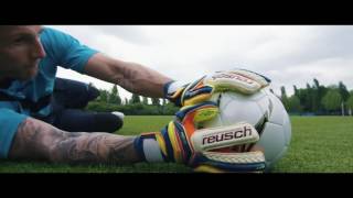 reusch Serathor Torwarthandschuhe 2017 Promo Video [upl. by Naara792]