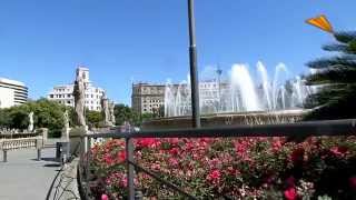 Plaza de Cataluña  Plaça de Catalunya Turismo de Barcelona [upl. by Levin]