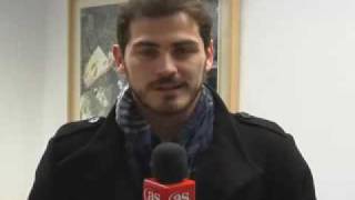 Entrevista con Iker Casillas [upl. by Oicangi]