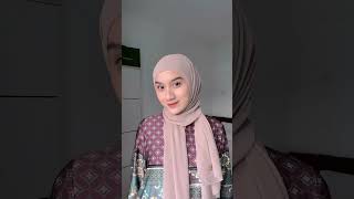 Tutorial pashmina instant tutorialhijab hijabstyle shortvideo like subscribe [upl. by Beare]