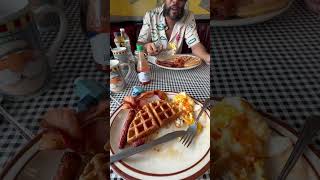 BBees Breakfast Dinner Sanford Florida Great Waffles Superb friendly and timely service 1❤️ [upl. by Lyman]