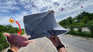 Road par Patang Loot li 😱 Caught Kite  Manjha  Kite Looting kite caughtkite [upl. by Donaghue945]