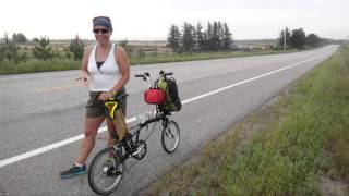 Voyager en vélo Brompton Lac StJean Véloroute [upl. by Beedon]