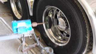 Aluminum wheel rim polisher on the truck polishing [upl. by Eiduj711]