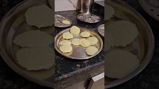 011 Mini idli kis kis ko pasand hai 😋 shortsfeed youtubeshorts asmr asmrsounds [upl. by Lynch]