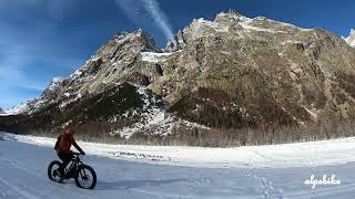 fatbike sur neige courmayeur [upl. by Ancel]