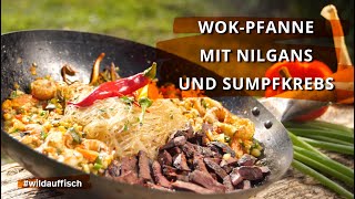 Outdoor Cooking WokPfanne mit Nilgans und Sumpfkrebs [upl. by Loos]