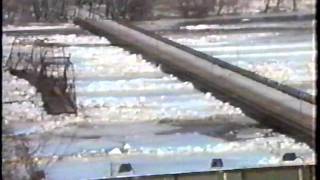 Walnut Street Bridge collapse Harrisburg PA 1996 [upl. by Matilda136]