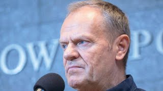 Donald Tusk grzmi o zachowaniu Polaków w czasie powodzi Będą mandaty [upl. by Brout]