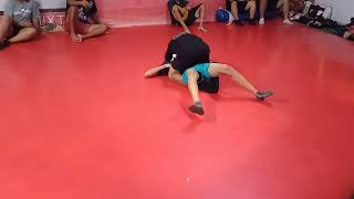 Entrenamiento sparring de los novatos [upl. by Hillyer]