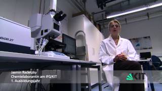 Ausbildung am KIT Chemielaborantenin [upl. by Patton570]