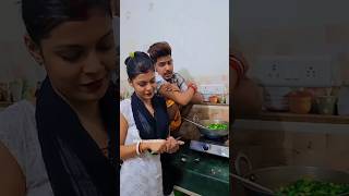 Roushan rohi sabji bana rahe hai roushanrohi trendingshorts viralshort newstatus [upl. by Aiouqahs]