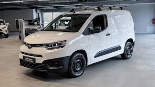 2023 Toyota Proace City Visual Review myfuturecar [upl. by Eirffej]