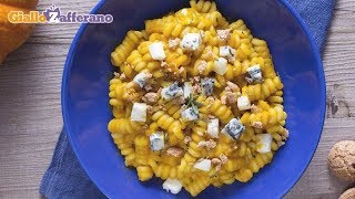 PASTA ALLA ZUCCA GORGONZOLA E AMARETTO [upl. by Chelsea]