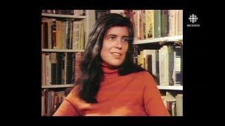 En 1976 Susan Sontag et ses réflexions féministes politiques et artistiques [upl. by Larisa265]