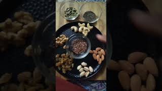 food majbut bano varna log tumhe harra denge [upl. by Allemrac]