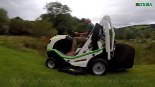 Etesia Buffalo 124 HVHPX 4 wheel drive ride on mower [upl. by Wenger361]