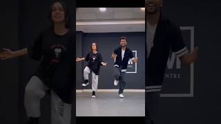 Dj wale babu  Choreo by Deepak Tulsyan  Gunjan Kapoor badshah song dance djwalebabu [upl. by Meyeroff820]