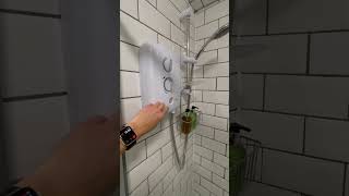 Oliverball Serviced Apartments  Sovereign Gate 2  How to operate Triton T80 Electric Shower [upl. by Gaddi915]