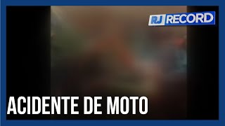 Acidente com moto mata duas jovens e fere outra na Rodovia Amaral Peixoto em Rio das Ostras [upl. by Natsirc704]