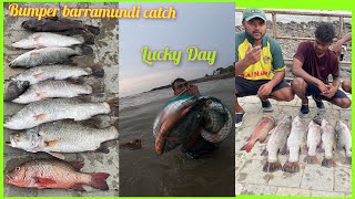 Bumper Barramundi catch 😱🐟🛶 barramundi fishing  Mumbai fishing 🎏 बम्पर जिताडा मासेमारी 🐟 [upl. by Eissahc]