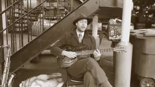 Speakeasy Jazz Cats Pike Place Seattle Washington street performers [upl. by Assadah948]