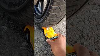 Hunter bike ka pass yellow colour car 🚗 reverse video JC1632 car funny shorts [upl. by Remliw]