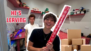 SURPRISING MY ROOMMATE WITH A NEW BEDROOM 🎁 his reaction [upl. by Oiredised]