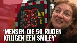 Smileypaal in 30 kmu zone lacht ook bij te hard rijden [upl. by Aidualk151]